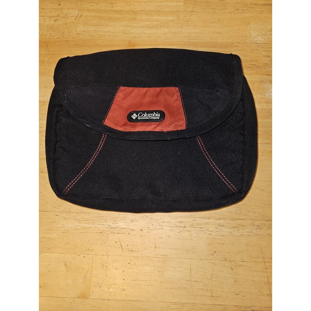 Columbia Black Red Folding Hanging Toiletry Travel Organizer 3 Zipper Pockets